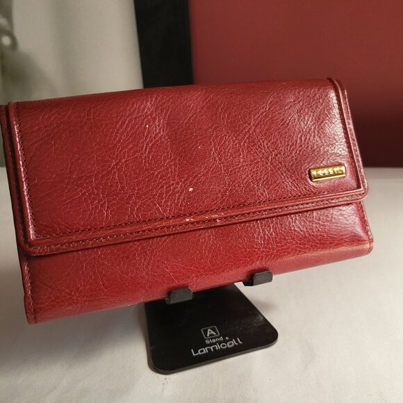 VINTAGE GENUINE LEATHER RED FOSSIL WALLET - Picture 1 of 8